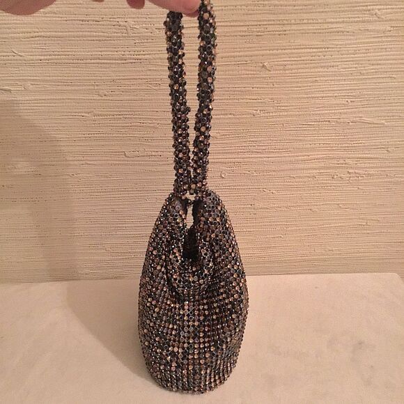 Real Collectibles by Adrienne Wristlet Crystal Evening Bag - Picture 1 of 5